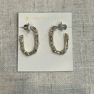 Gorgeous Kendra Scott earrings!